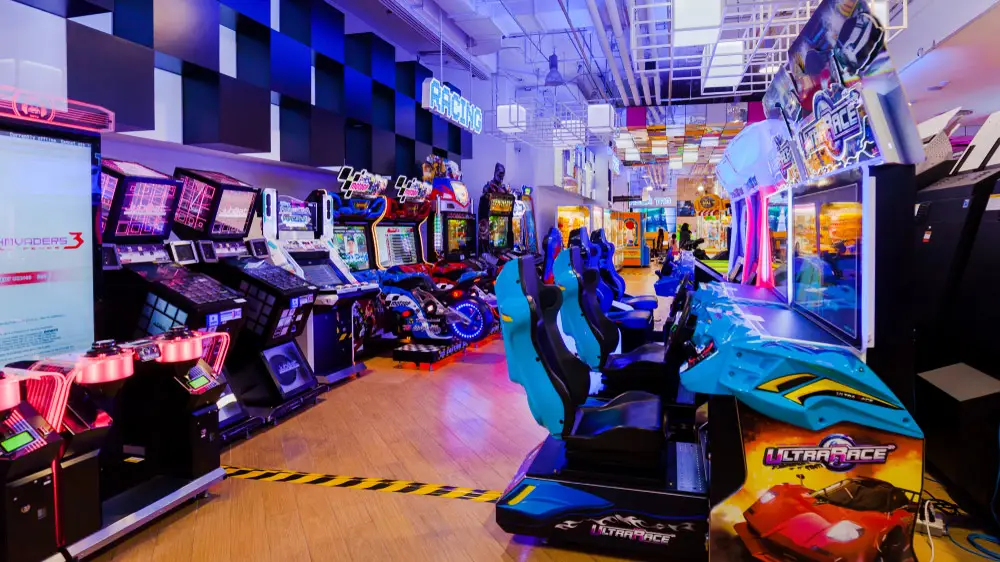 Entertainment & Gaming